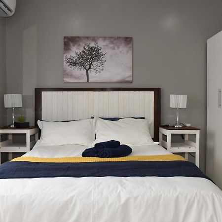 B&B 464 On 22Nd Ave Pretoria-Noord Exteriör bild