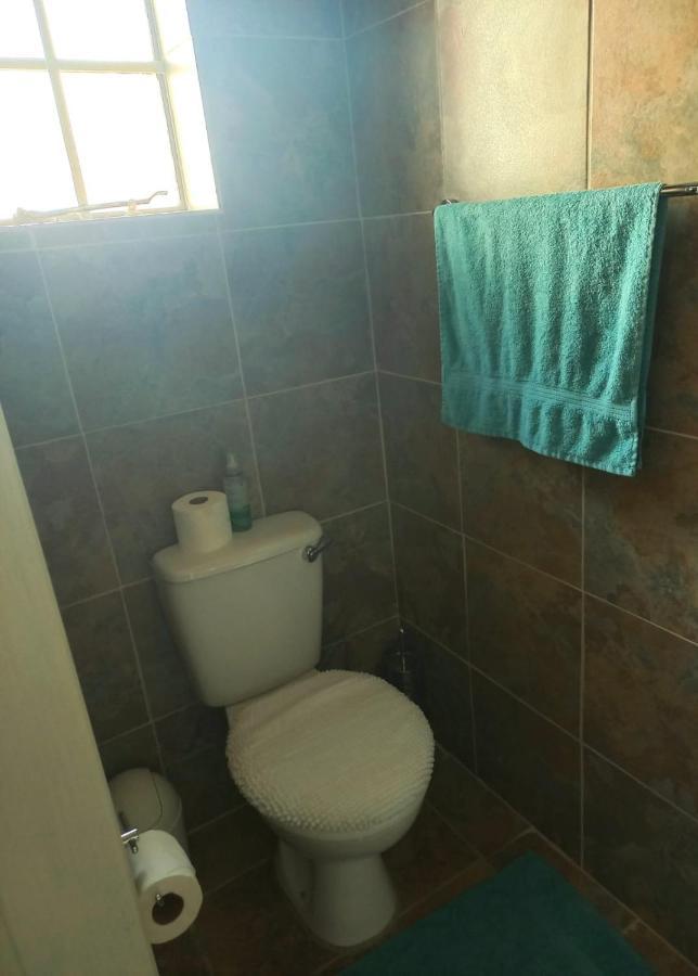 B&B 464 On 22Nd Ave Pretoria-Noord Exteriör bild