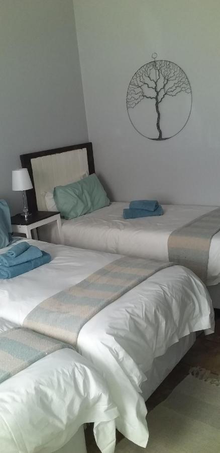 B&B 464 On 22Nd Ave Pretoria-Noord Exteriör bild