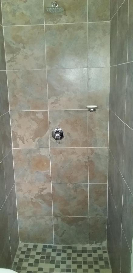 B&B 464 On 22Nd Ave Pretoria-Noord Exteriör bild