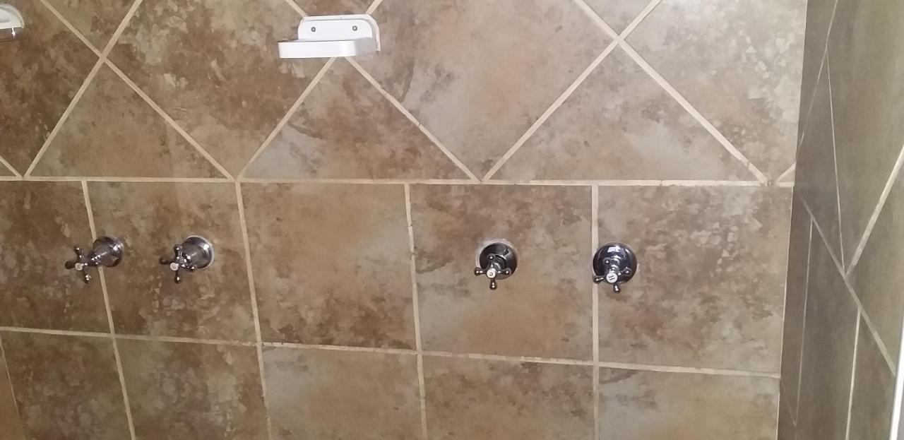 B&B 464 On 22Nd Ave Pretoria-Noord Exteriör bild