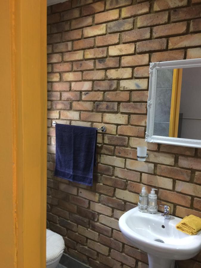 B&B 464 On 22Nd Ave Pretoria-Noord Exteriör bild